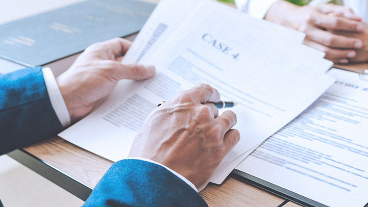 How to Find a Lawyer to Sue Another Lawyer